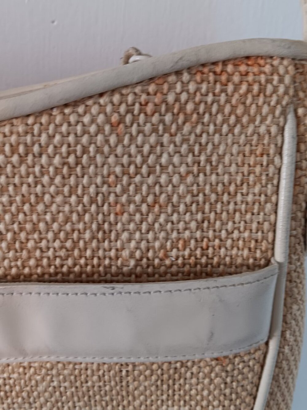 Vintage Etienne Aigner Cream Leather & Straw Shoulder Bag - Picture 2 of 8